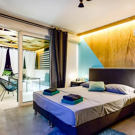 Lucy In The Sky With Diamonds *