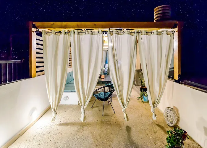 Lucy In The Sky With Diamonds