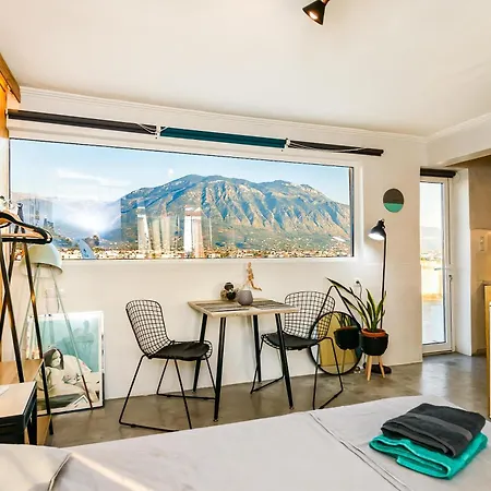Lucy In The Sky With Diamonds Apartment Kalamata